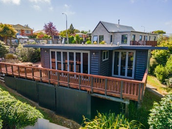 34 Hill View Crescent, Highfield, Timaru