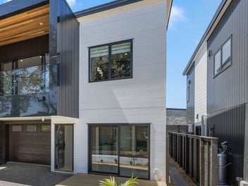 79 Halsey Drive, Lynfield, Auckland