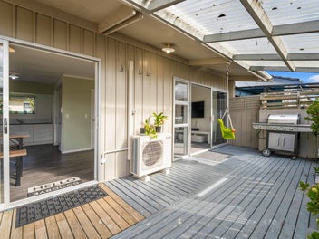 2/56 Greenhaven Avenue, Papakura, Auckland