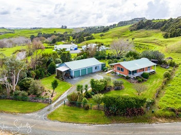 7 Te Opi Road, WHAKAPIRAU, MAUNGATUROTO