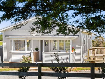 250 Hull Road, Waiuku, Waiuku