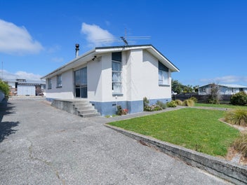 2 Burns Street, Kew, Invercargill