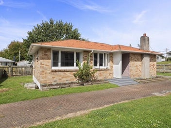 84 Meadowbank Crescent, Fordlands, Rotorua