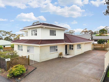 16 Sunhill Road, Sunnyvale, Auckland