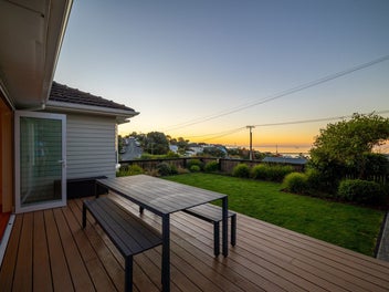 52 Stanley Crescent, Beachville, Nelson