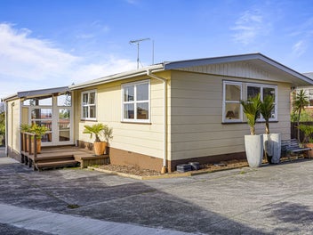 6 Illana Place, Ranui, Auckland