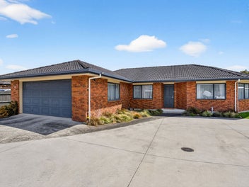 23 Raabia Close, Parakai, Helensville