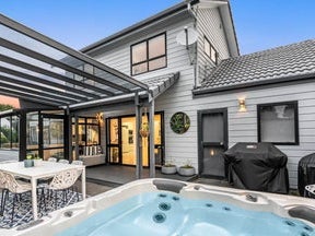 2/7 Walmsley Road, St Heliers, Auckland