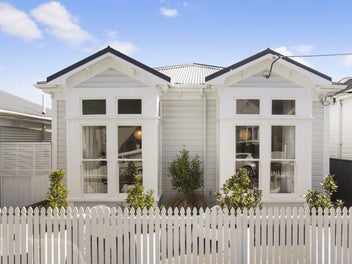 18 Porritt Avenue, Mount Victoria, Wellington