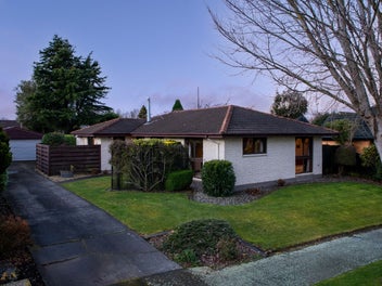 22 Broadfell Avenue, Avonhead, Christchurch