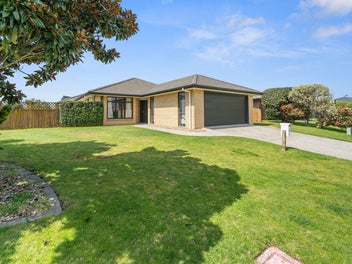 64 Pacific Cove Drive, Papamoa Beach, Papamoa