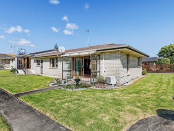1/1246 Cameron Road, Gate Pa, Tauranga