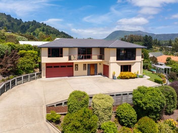 16/14 Moana View Road, Waikawa, Picton