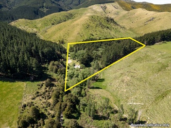 240 Sladdens Bush Road, Coopers Creek, Oxford