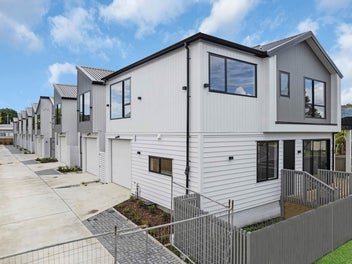 8/71 Wintere Road, Papatoetoe, Auckland
