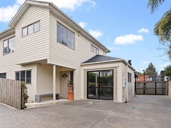 70C Alfriston Road, Manurewa East, Auckland