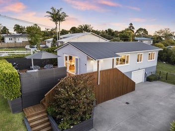32 Tiri Tiri Road, Birkdale, Auckland