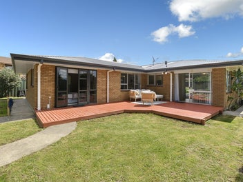 199 Otumoetai Road, Brookfield, Tauranga