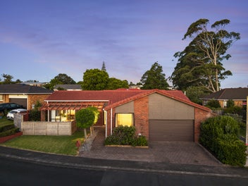 4 Bosnyak Drive, Te Atatu South, Auckland