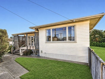 16 Cunningham Road, Beerescourt, Hamilton