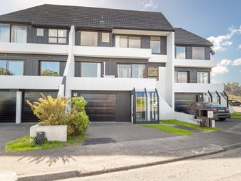 22 Tamahine Street, Maupuia, Wellington