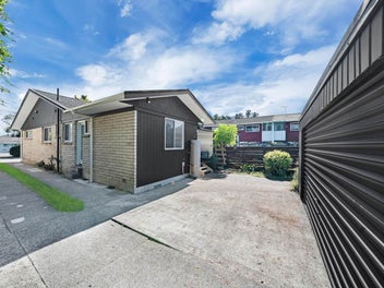 95 Te Atatu Road, Te Atatu South, Auckland