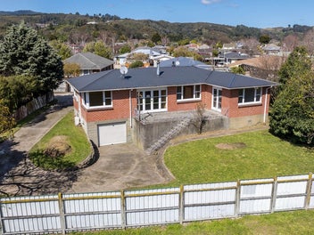 17A Clouston Park Road, Clouston Park, Upper Hutt