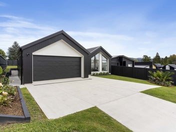 5 Lynette Place, Pauanui