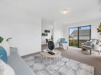 2/17 Coombe Avenue, Otara, Auckland