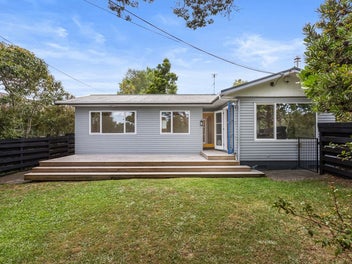 32 Konini Road, Titirangi, Auckland