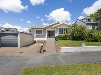 6 Admiral Beatty Avenue, Mount Roskill, Auckland