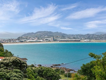 13 Hungerford Road, Lyall Bay, Wellington