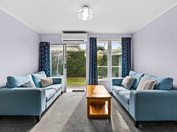 3/10A Meeanee Quay, Westshore, Napier