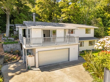 14 Johnswood Grove, Clouston Park, Upper Hutt