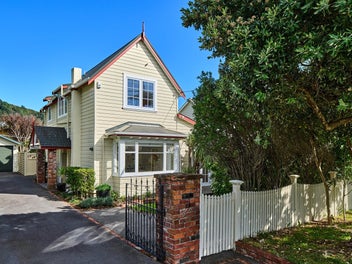 13 Miro Street, Eastbourne, Lower Hutt