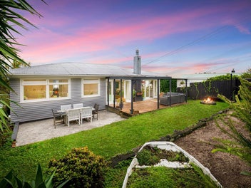 1/17 Park Road, Glenfield, Auckland
