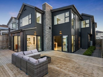 79 Michael Bosher Way, Flat Bush, Auckland