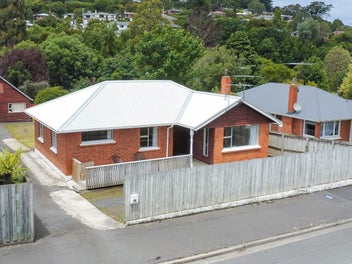 411 Kaikorai Valley Road, Bradford, Dunedin