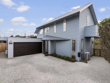 40A Waiohua Road, Greenlane, Auckland