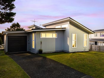 8 Japonica Crescent, Ranui, Porirua