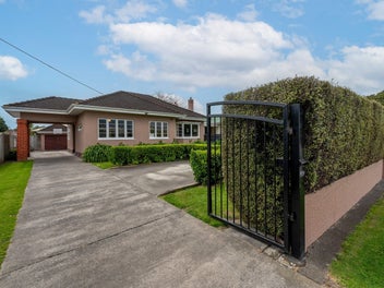 507 Frederick Street West, Mahora, Hastings