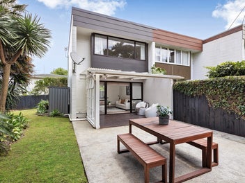 6/0 Mariri Road, Onehunga, Auckland