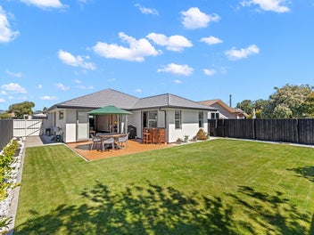 7A Sylvia Street, Parklands, Christchurch