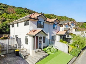 77 Woodhouse Avenue, Karori, Wellington