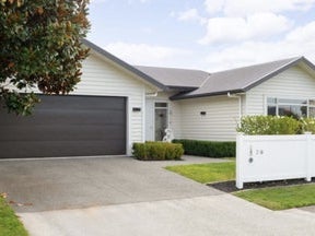79 Roy Hilton Drive, Flagstaff, Hamilton