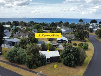 111 Kenwood Drive, Matarangi, Whitianga