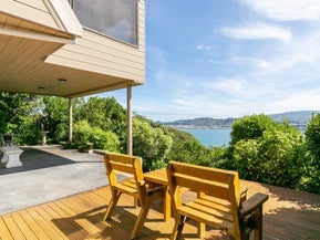 3 Countess Close, Maupuia, Wellington