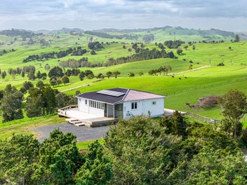 162 Taylor Road, Waiotira