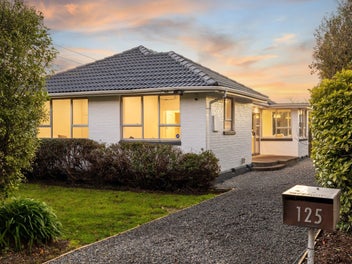125 Centaurus Road, Huntsbury, Christchurch
