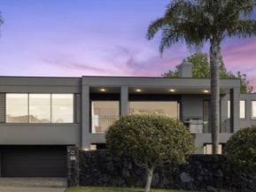 2A Woodside Crescent, St Heliers, Auckland